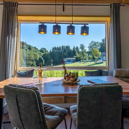 Urlaub Am Schwarzbach Mit Sauna Und Whilpool Bütgenbach Exterior foto