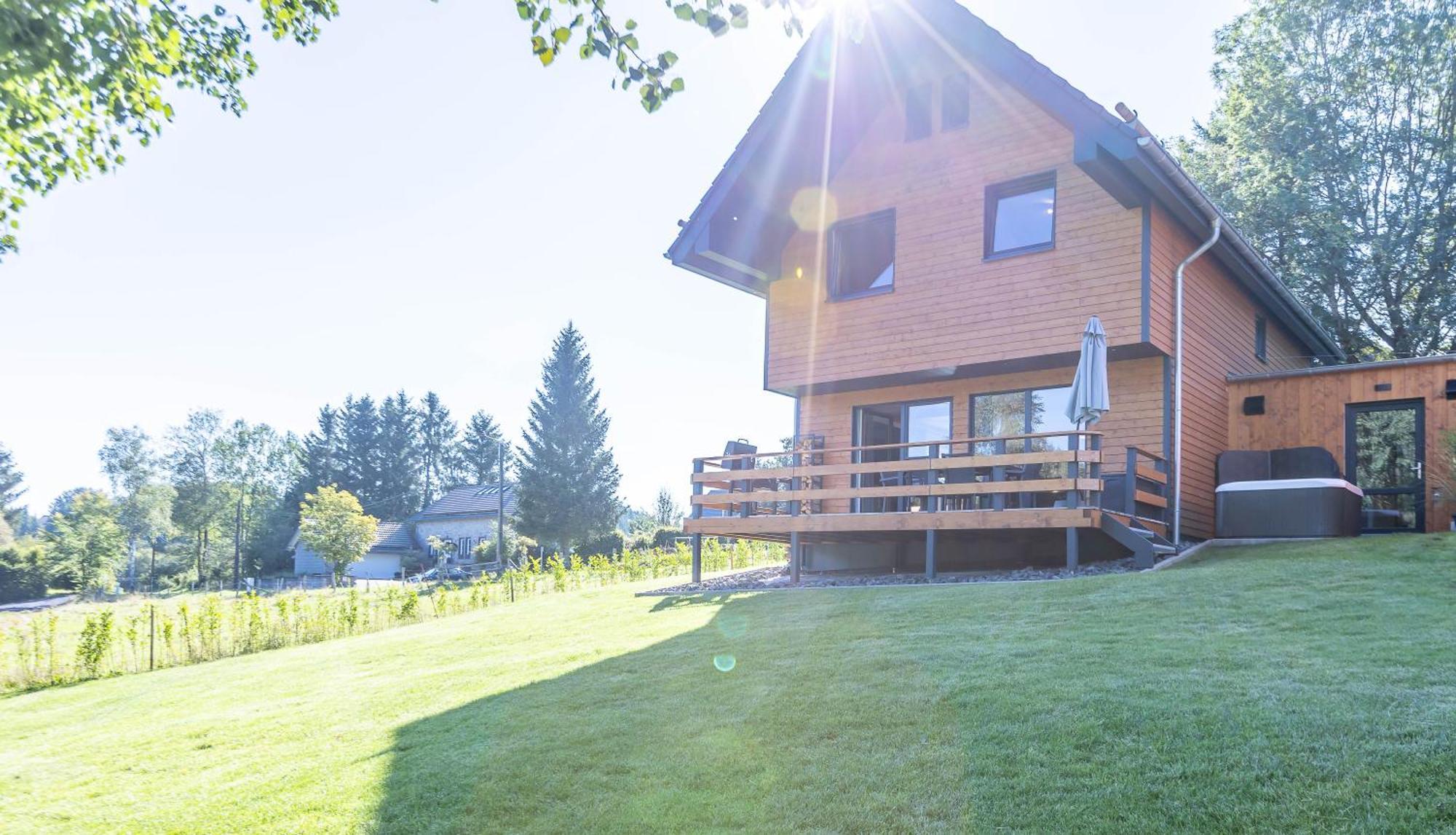 Urlaub Am Schwarzbach Mit Sauna Und Whilpool Bütgenbach Exterior foto
